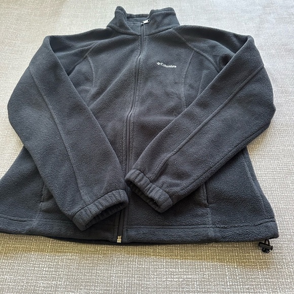 Columbia Women’s Black Fleece Jacket size Medium - Picture 2 of 12